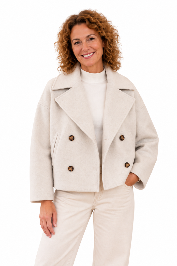 Emma – Elegante Korte Mantel met Knopen
