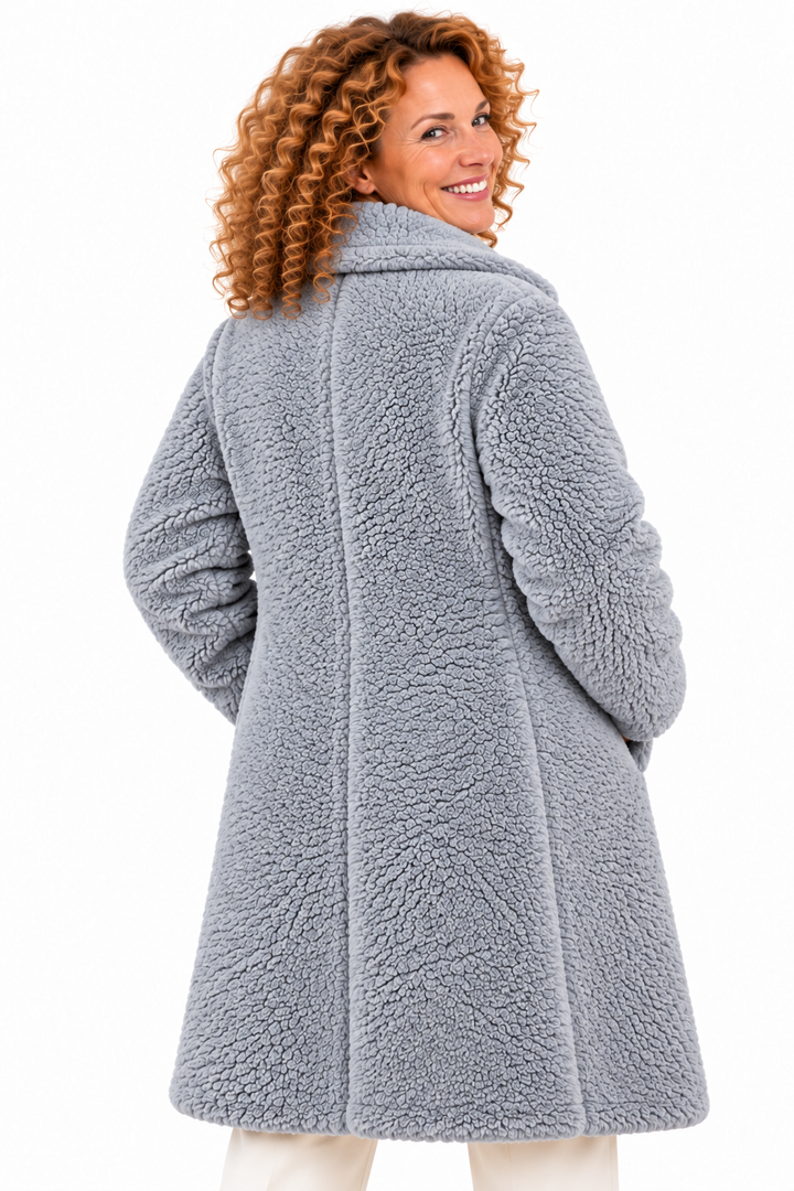 Emma – Elegante Teddy Mantel
