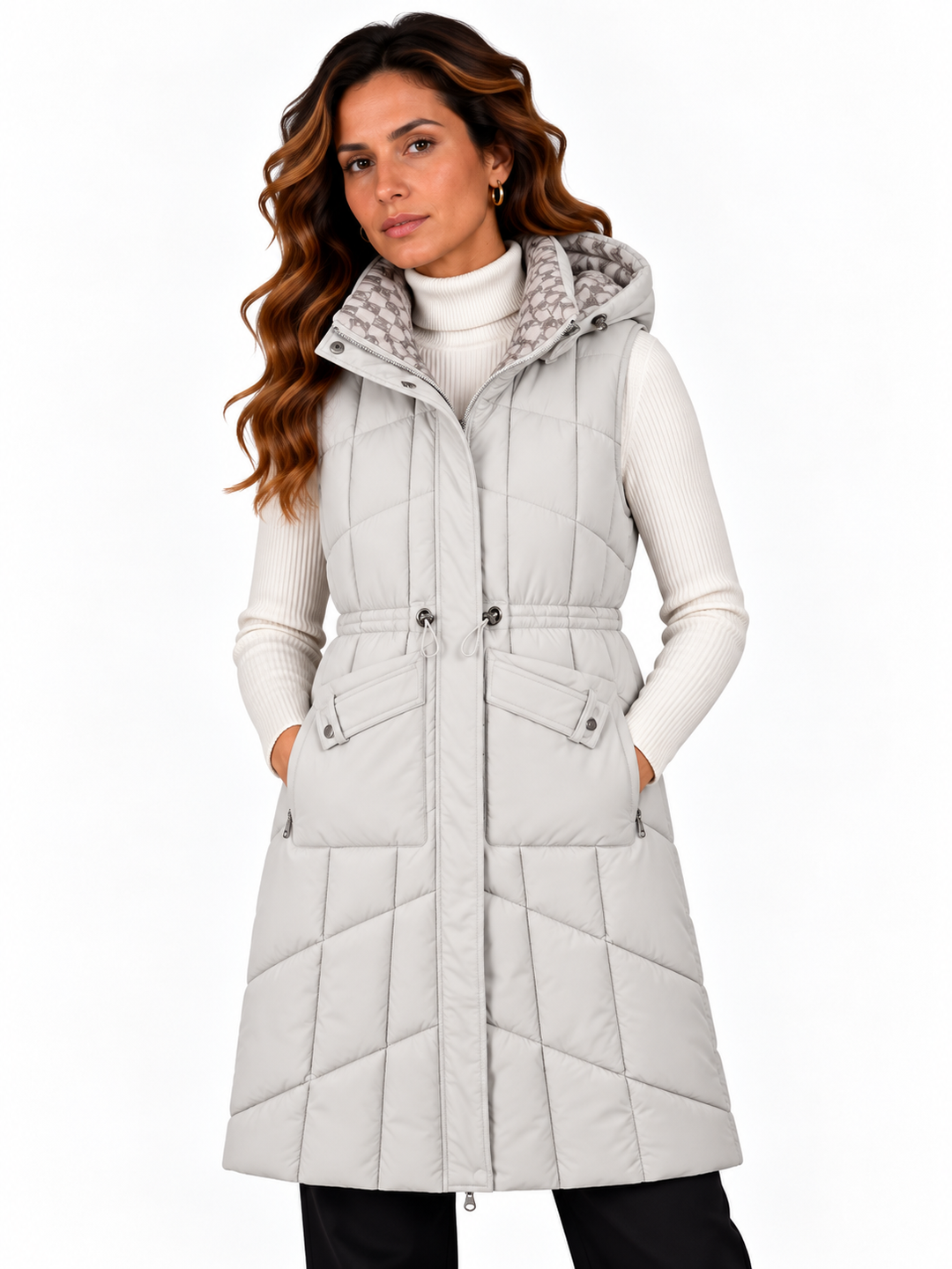 Fenna – Lange Gewatteerde Bodywarmer met Capuchon