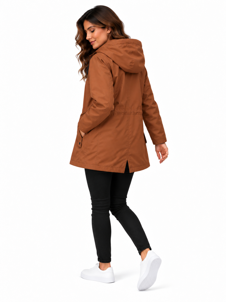 Mila – Sportieve Jas met Capuchon en Ritssluiting