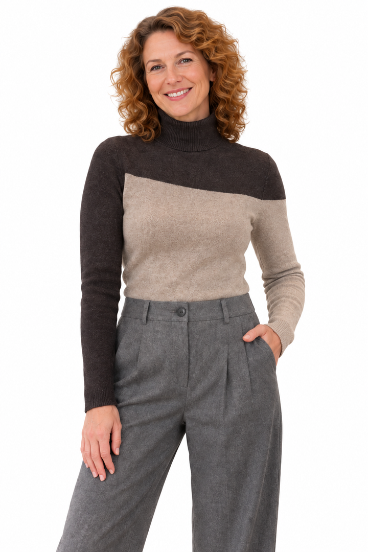 Lotte – Elegante Gebreide Trui met Opstaande Kraag