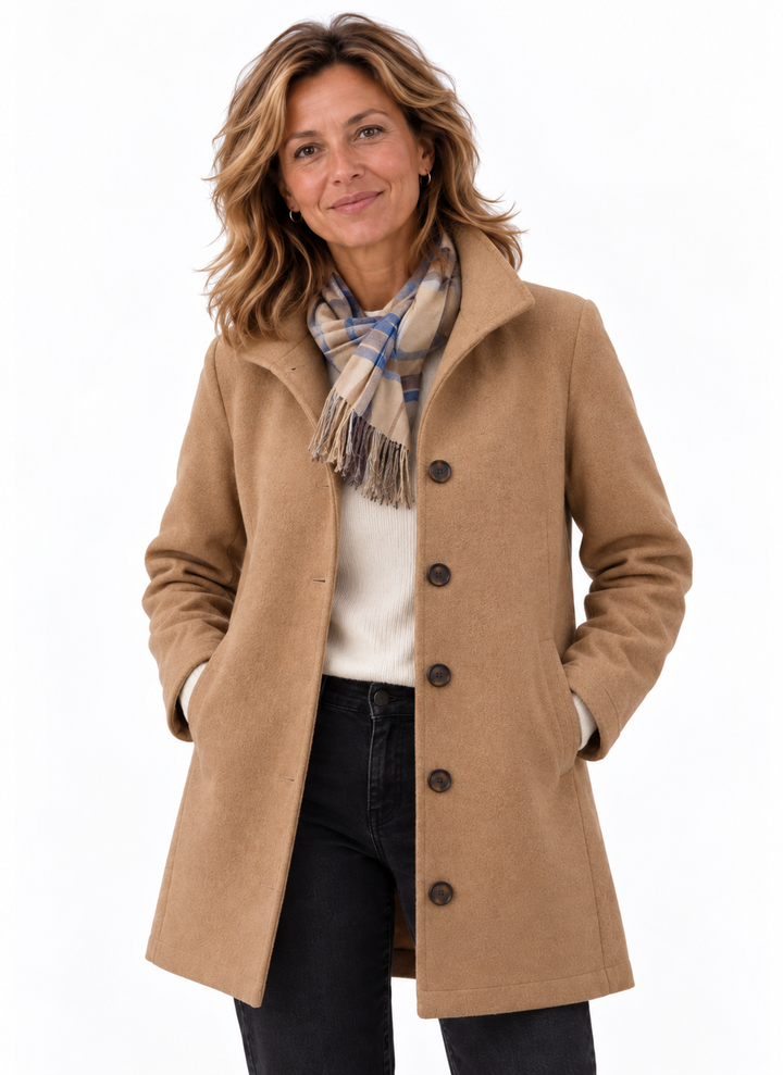 Emma – Elegante Lange Mantel met Knopen