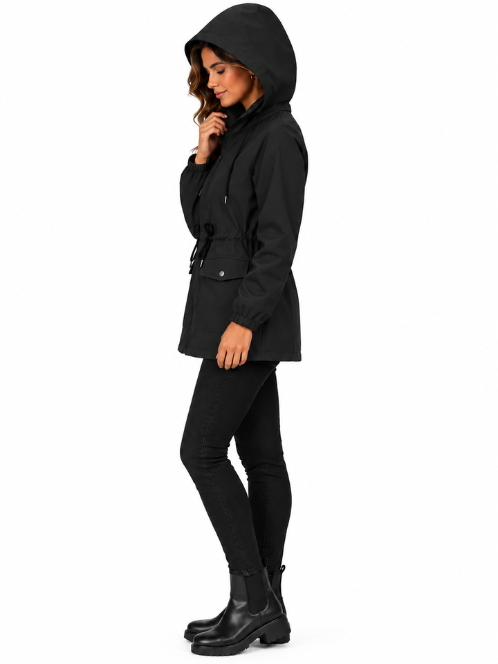 Mila – Elegante Jas met Capuchon en Taillekoord