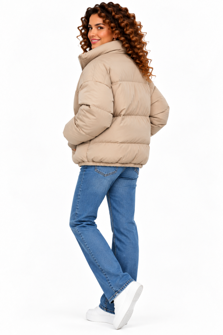 Sophie – Kort Gewatteerd Winterjack met Hoge Kraag